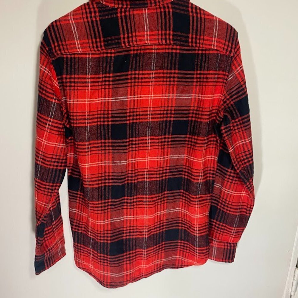 Levi's Standard Fit Red Flannel - Picture 4 of 4
